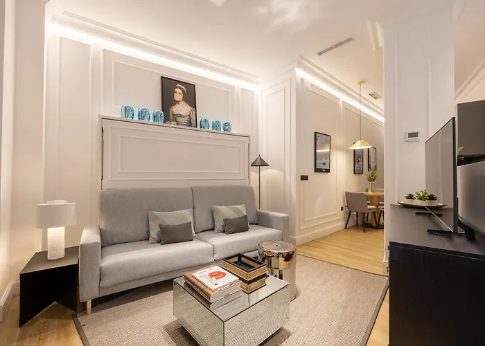 Edmond Vibes Puerta Del Sol Suites