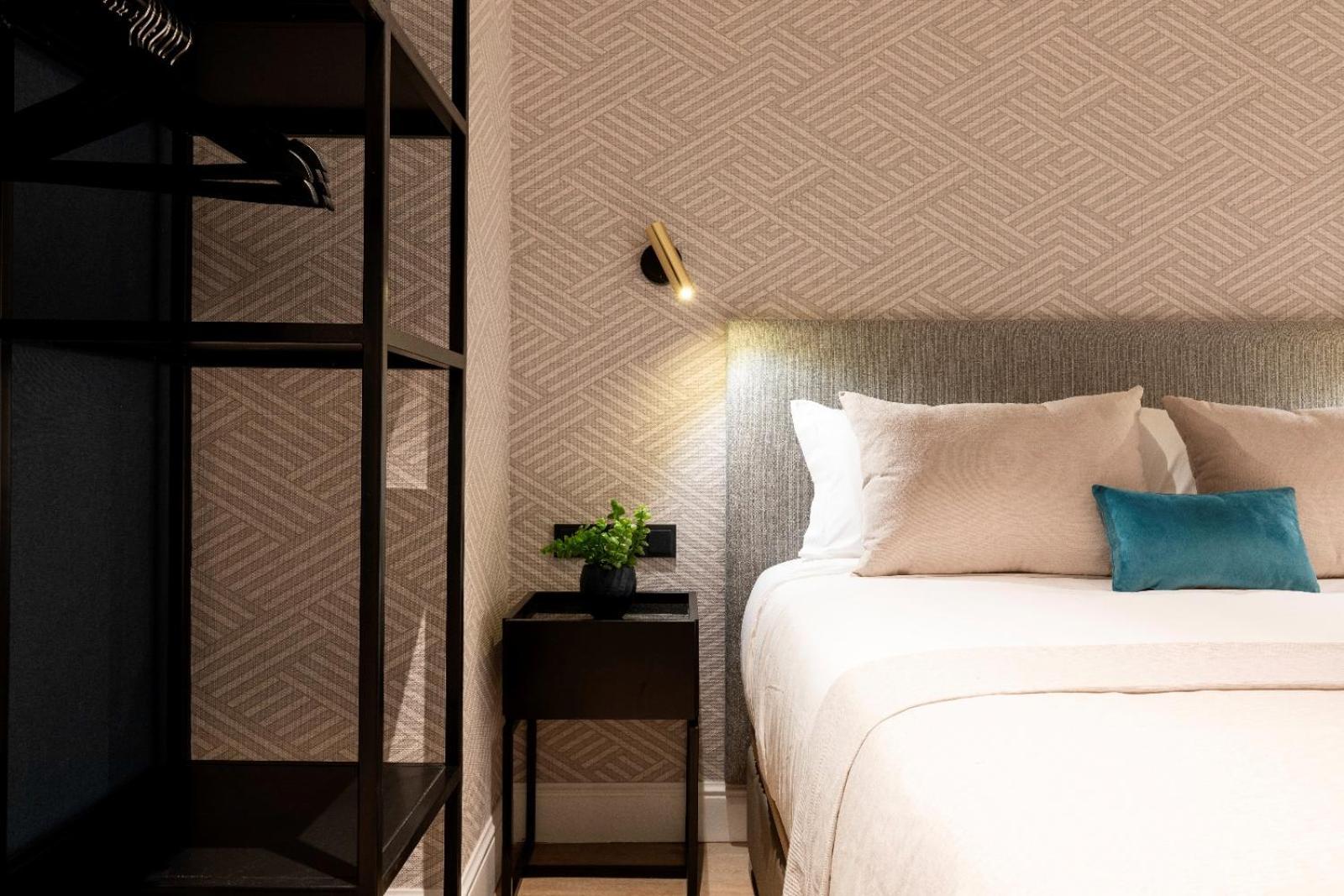 Edmond Vibes Puerta Del Sol Suites Apartment Madrid