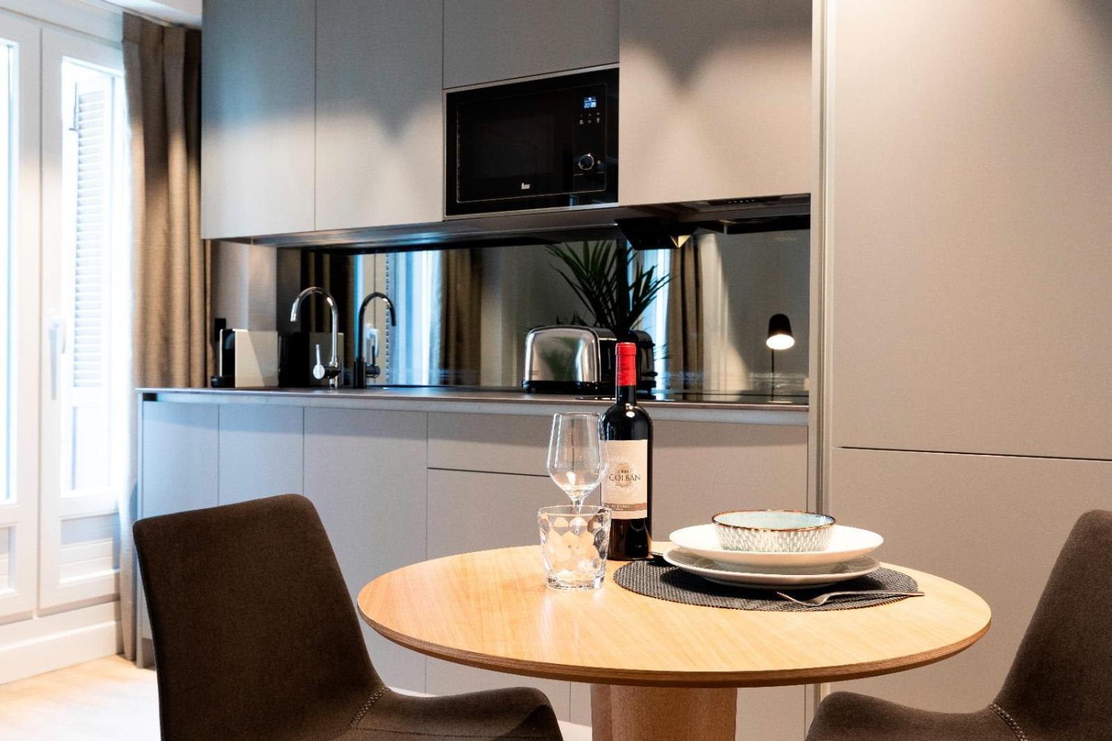 Edmond Vibes Puerta Del Sol Suites * Madrid