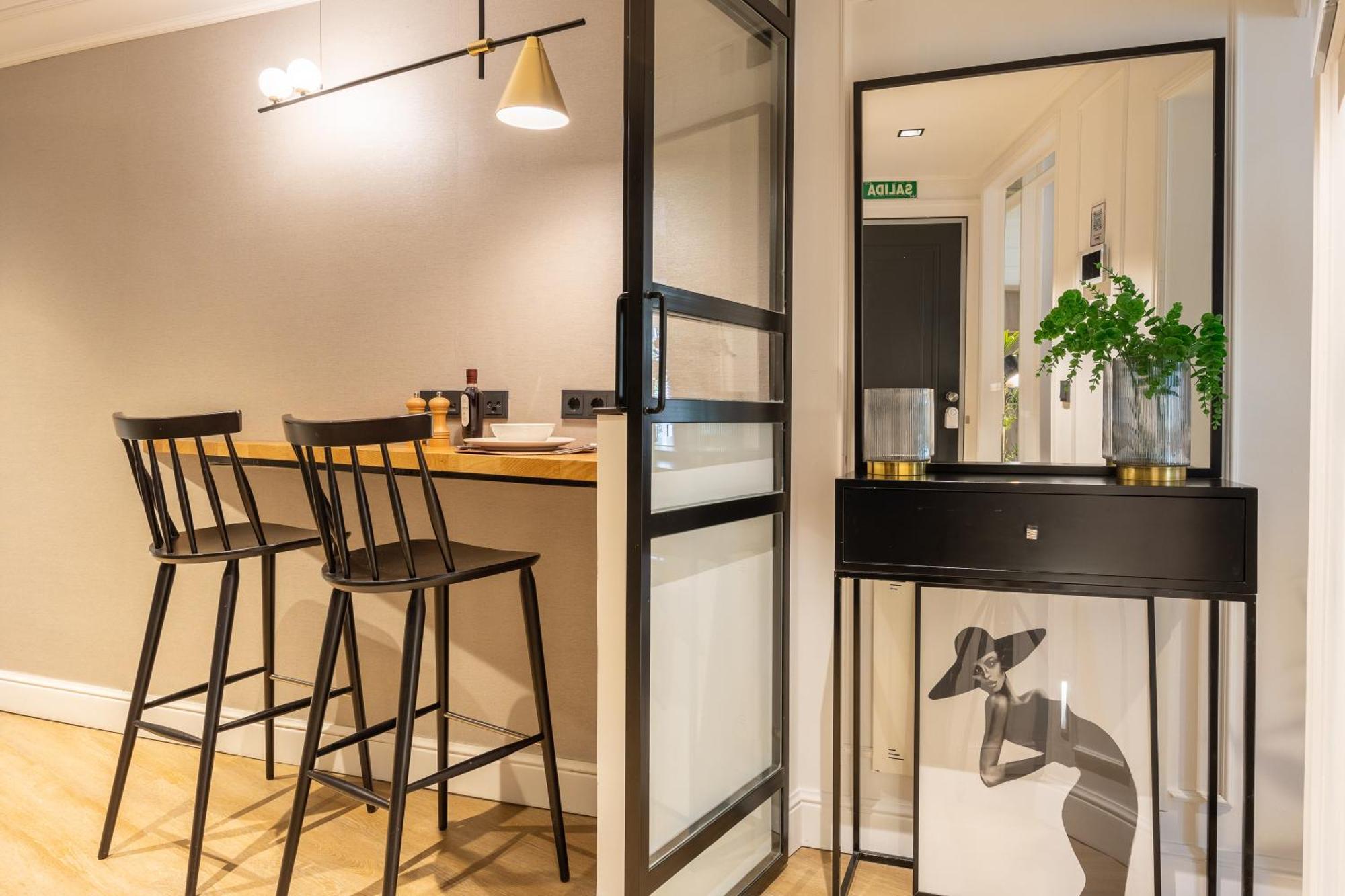 Edmond Vibes Puerta Del Sol Suites Madrid