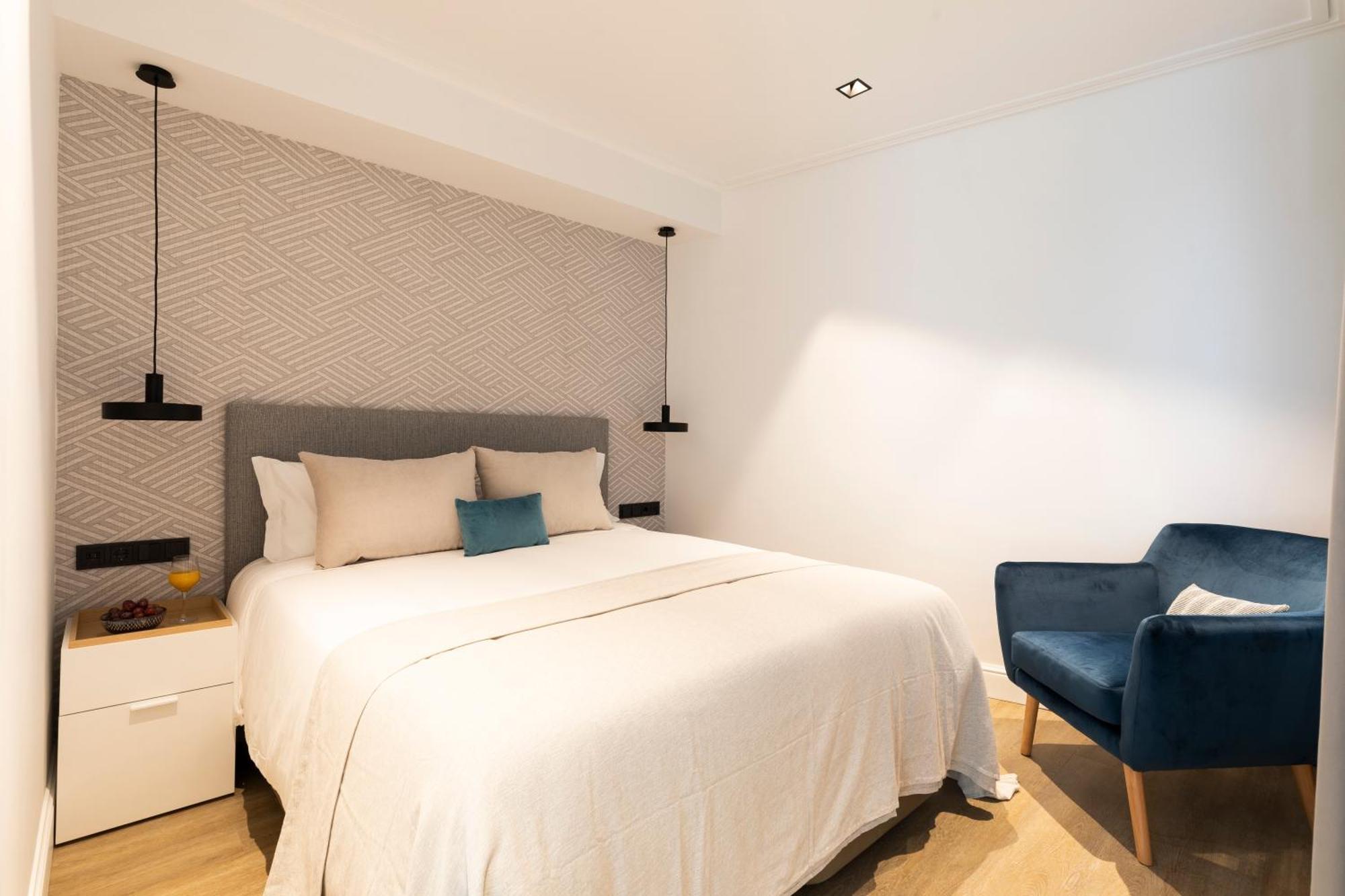 Edmond Vibes Puerta Del Sol Suites Apartment *